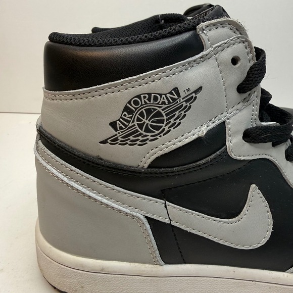 Nike Air Jordan 1 Retro High OG Shadow 2.0 Size 8 Men\'s Sneaker Shoes Black Grey